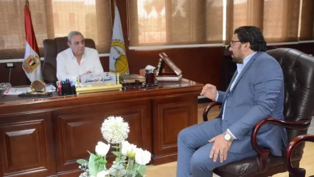 محافظ الغربية يوجه برفع كفاءة الخدمة الطبية وتحسين تجربة المواطن داخل العيادات