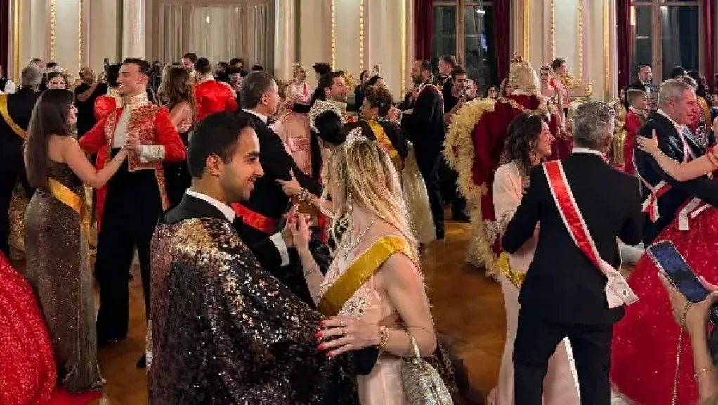 وسائل إعلام عالمية تشيد باستضافة قصر عابدين لحفل The Grand Ball لأول مرة خارج موناكو