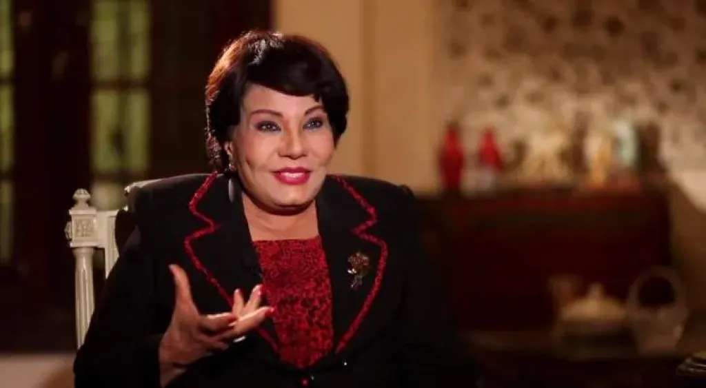 فردوس عبد الحميد: عادل إمام فوجئ بـ «في المشمش».. وتوقعت أدوارا كوميدية كثيرة ولكن لم تكن هناك نصوص