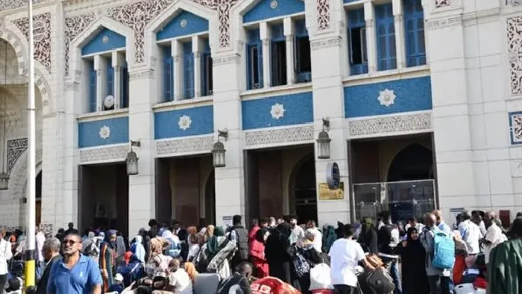 السكة الحديد تسيّر الرحلة 32 ضمن مشروع ”العودة الطوعية” للأشقاء السودانيين