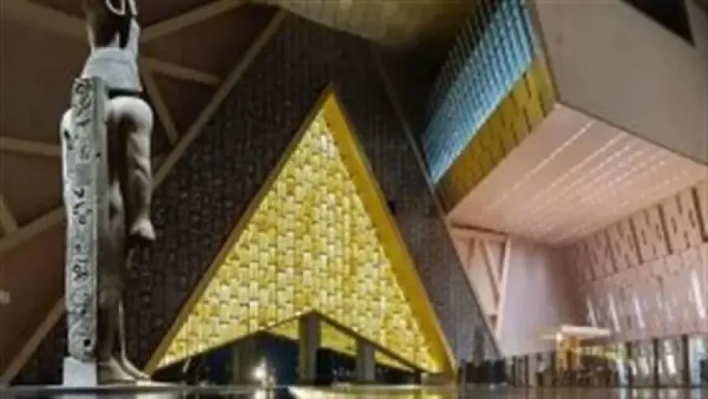 الحاصل على جائزة نوبل بالاقتصاد: أتطلع لزيارة المتحف المصري الكبير والأهرامات غدًا