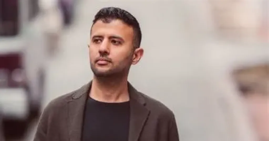 حمزة نمرة يغني تتر مسلسل «وينك من زمان»