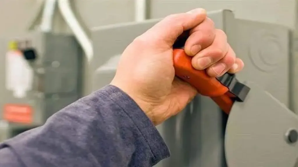 غدا.. فصل الكهرباء عن هذه المناطق في بيلا بكفر الشيخ