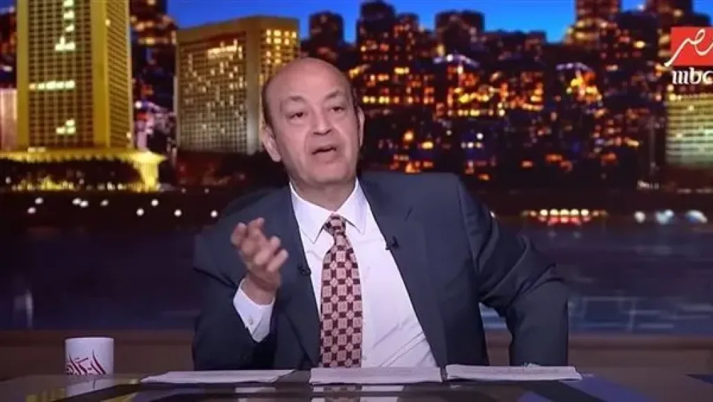 عمرو أديب: مصر شهدت طفرة في الطرق قبل افتتاح المتحف المصري الكبير