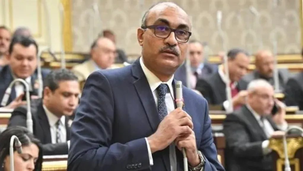 برلماني: أدعو مراعاة فئات غير القادرين في قانون الإيجار القديم