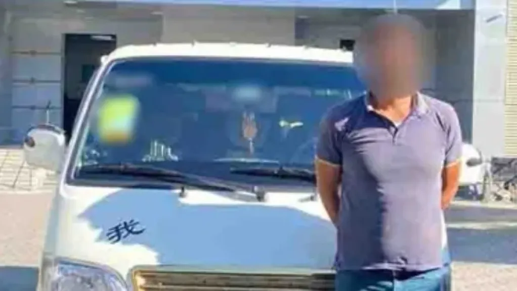 القبض على سائق ميكروباص دهس شخصا بالقاهرة