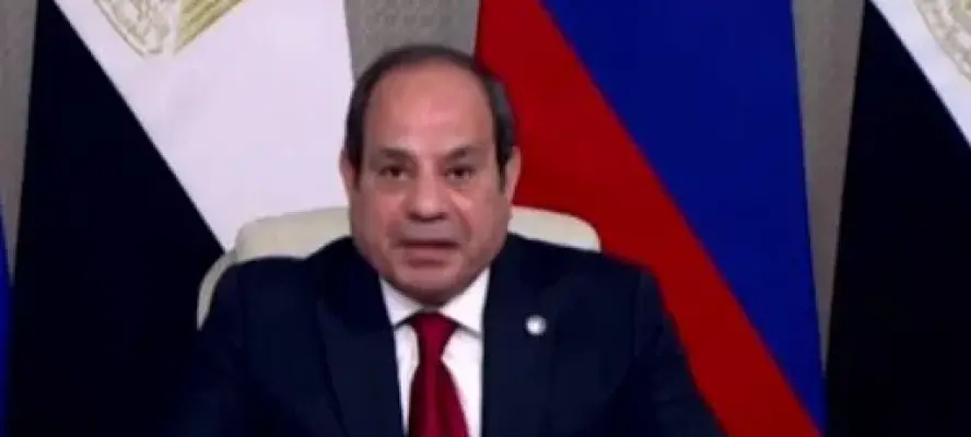 صفحة جديدة مضيئة.. كلمة السيسي خلال تركيب وعاء ضغط المفاعل للوحدة النووية الأولى بمحطة الضبعة