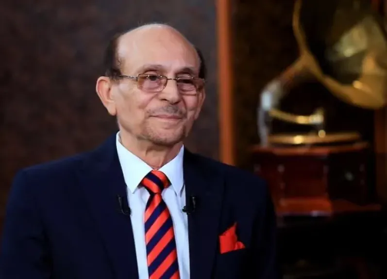 محمد صبحي يغادر المستشفى بعد تعافيه ويعود إلى منزله