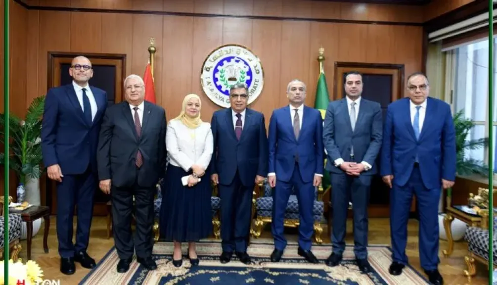 رئيس البنك الزراعي المصري يلتقي محافظ الدقهلية لتعزيز أوجه التعاون في المشروعات التنموية وتمويل صغار المزارعين