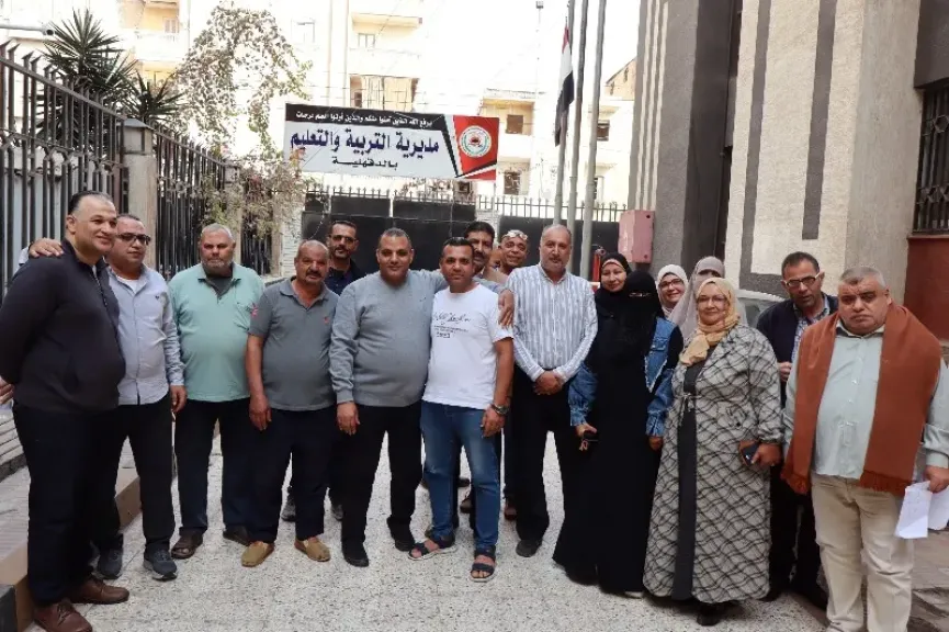 العاملون في ”تعليم الدقهلية” يشاركون في انتخابات مجلس النواب