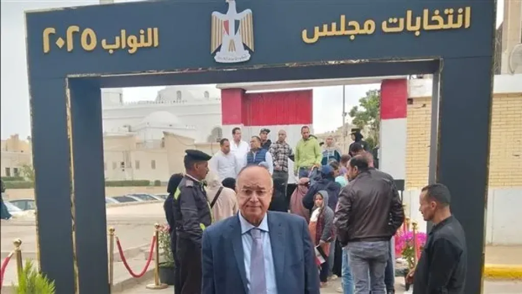 رئيس ”لقومي لحقوق الإنسان” يدلي بصوته في انتخابات النواب