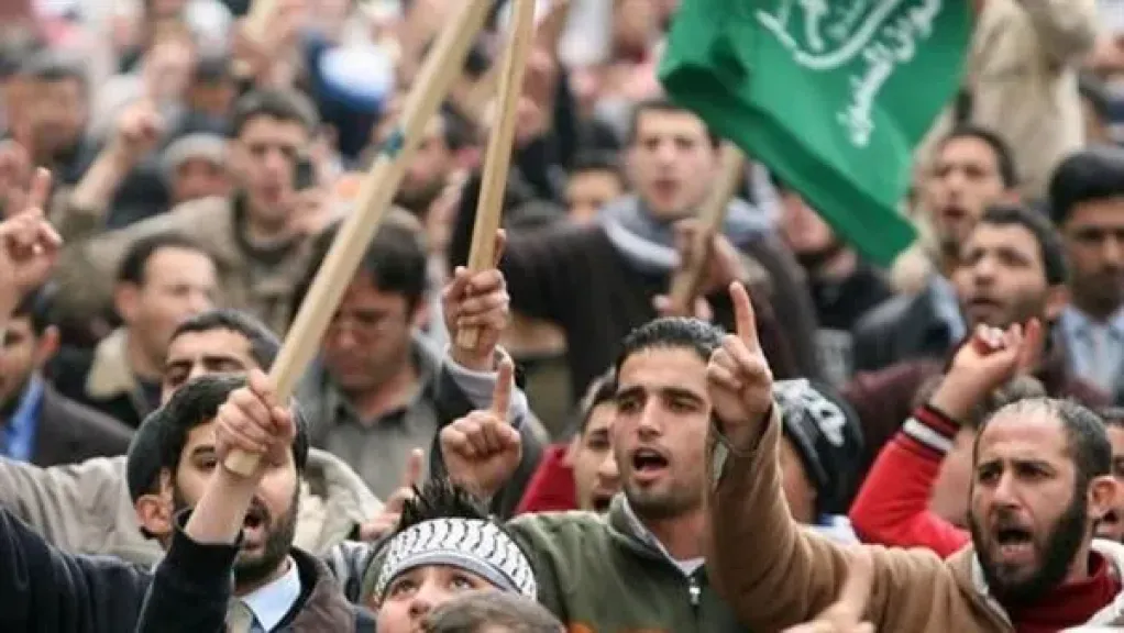 خبير أمني: من المبكر تقييم قرار حظر جماعة الإخوان في أمريكا