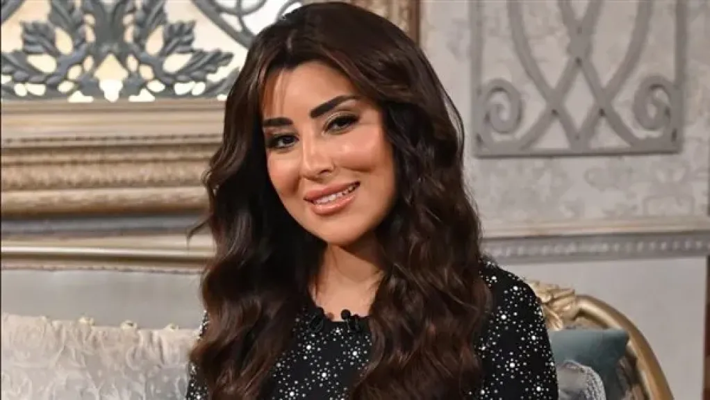 آيتن عامر تكشف تفاصيل جديدة عن أزمتها الصحية ولجوئها لأحمد السقا