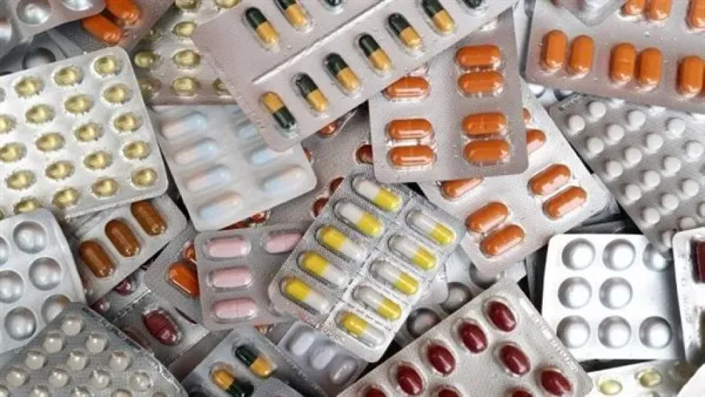 نقابة الصيادلة توضح بالأرقام حقيقة وجود نقص بـ250 صنف من الأدوية