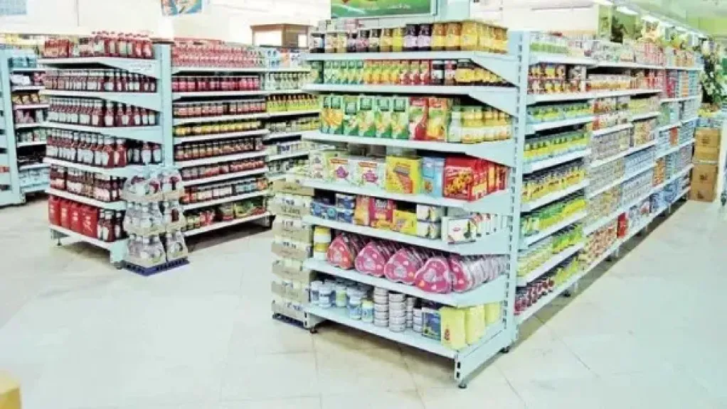 التموين تضخ كميات إضافية من السلع الأساسية استعدادًا لرمضان بأسعار مخفضة