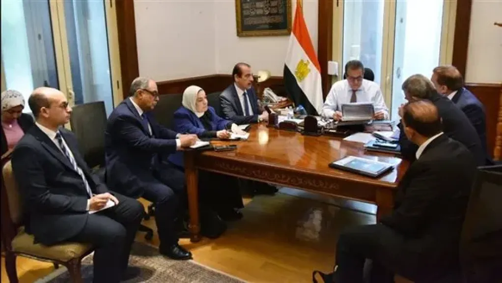 وزير الصحة يبحث مع الرئيس التنفيذي لمدينة اللقاحات مستجدات المشروع وتحديات التمويل لتوطين صناعة اللقاحات