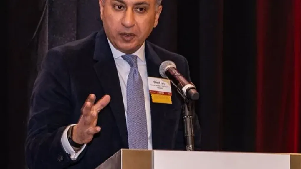 وزير السياحة يشارك في حفل الغذاء السنوى لـ(USTOA)