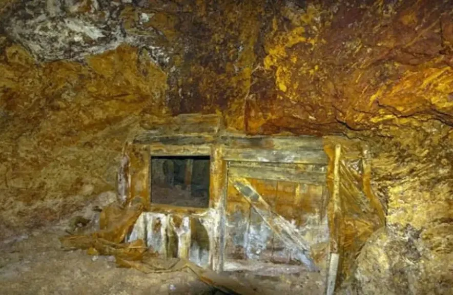 أكبر شركات التعدين العالمية تضاعف استثماراتها في مصر لتعزيز إنتاج الذهب