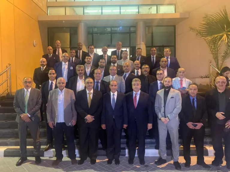 وزير الخارجية يلتقي الجالية المصرية في قطر