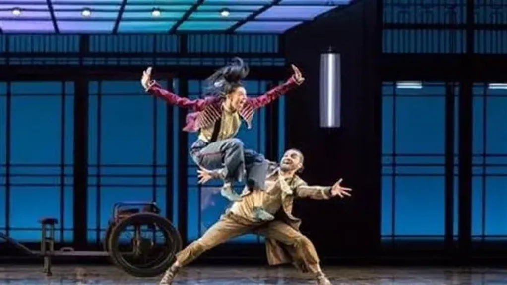 مهرجان صدى الأهرامات يستأنف فعالياته بعرض ”سيدتي الجميلة”