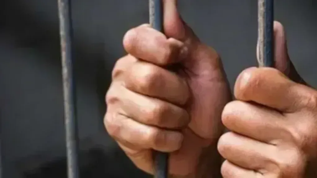ضبط طالب بسوهاج لاتهامه بدهس سيدة وإصابتها بإصابات خطيرة