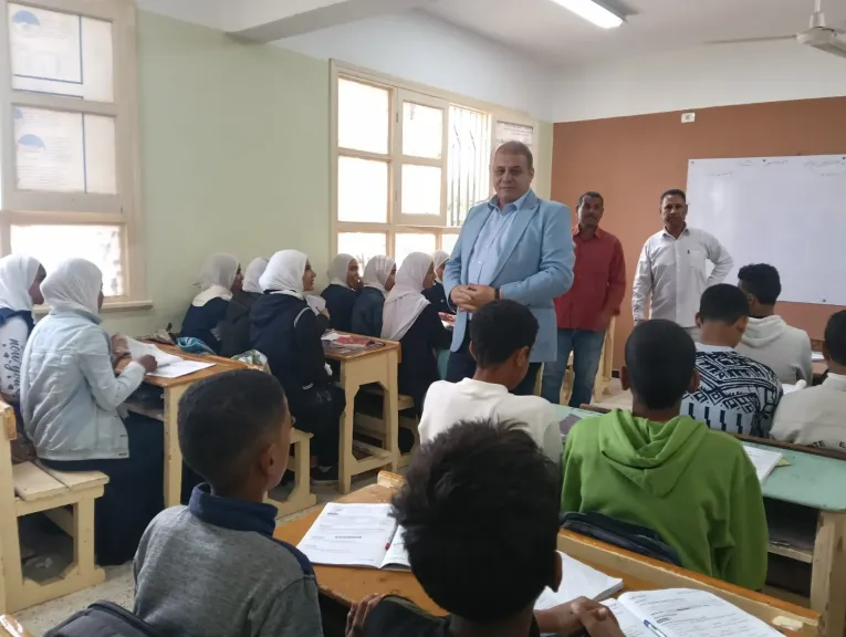 خطة علاجية للطلاب المتعثرين في الدراسة بمدارس قنا