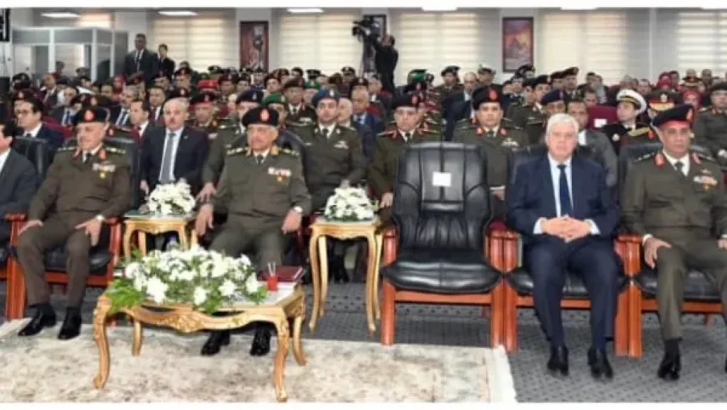 وزير الدفاع يشهد مناقشة البحث الرئيسي للأكاديمية العسكرية للدراسات العليا والاستراتيجية