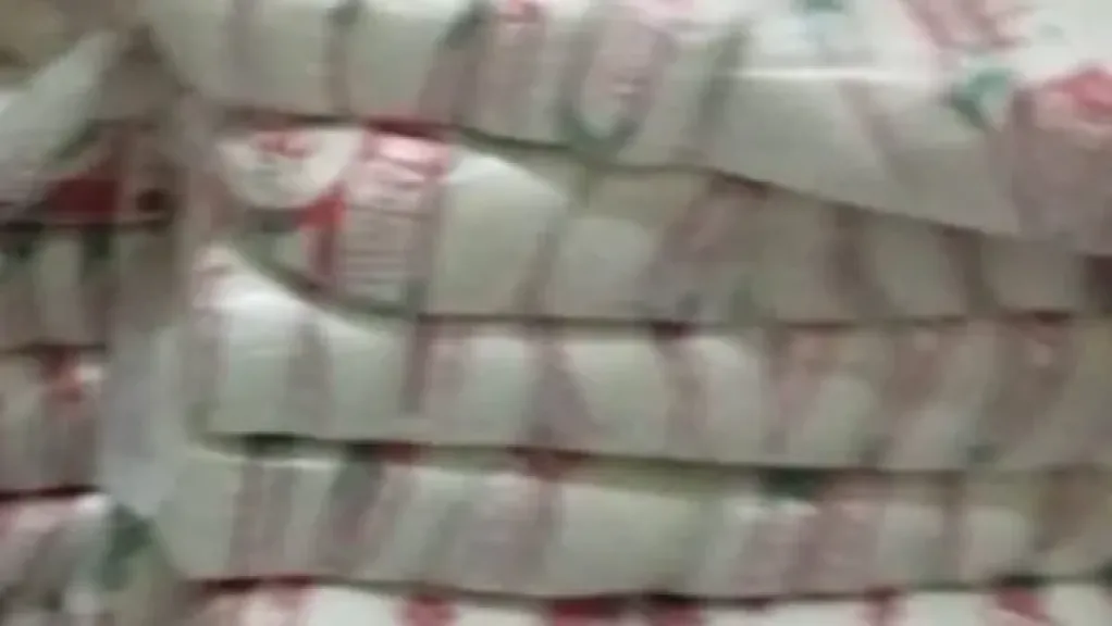 محافظ أسيوط: ضبط 1.5 طن سكر ناقص الوزن خلال حملة تموينية بمركز ديروط