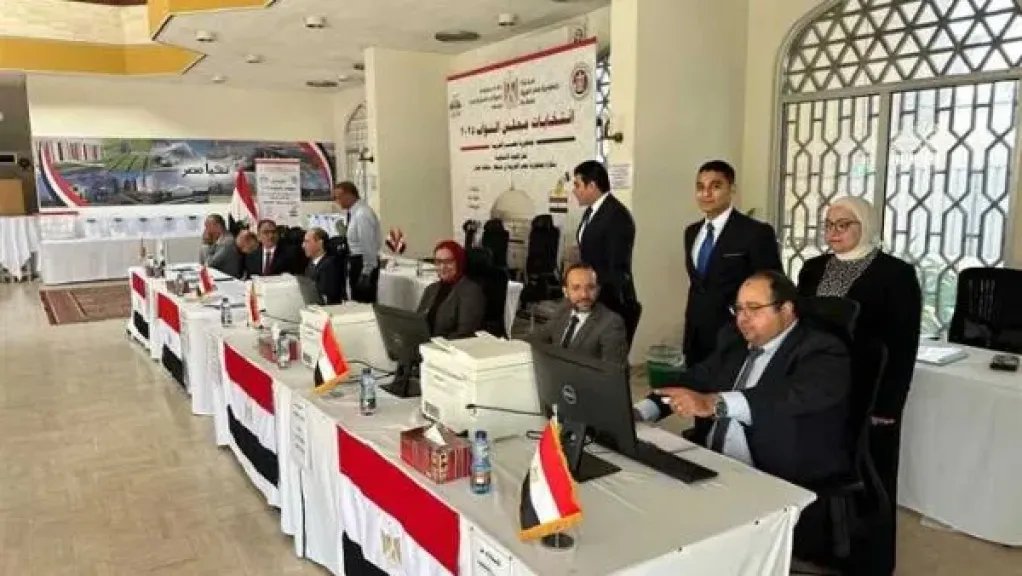 تواصل تصويت الجالية المصرية بالكويت في ثاني أيام جولة إعادة المرحلة الثانية بمجلس النواب