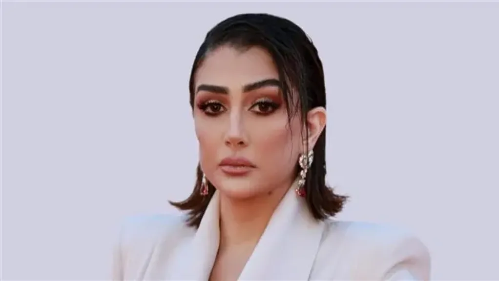 غادة عبد الرازق تعتذر عن مسلسلها الرمضاني ”عاليا”