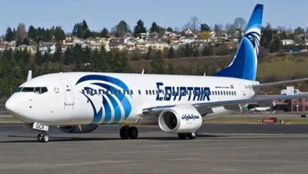 مصر للطيران توضح حقيقة حدوث هبوط اضطراريًا لإحدى طائراتها على الطريق الدائري