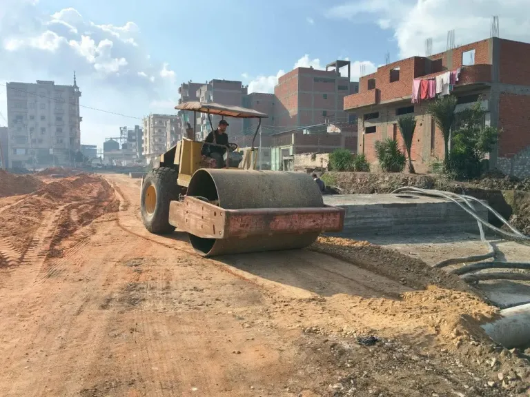 محافظ الغربية: 82% نسبة تنفيذ مشروع محور النعناعية بكفر الزيات