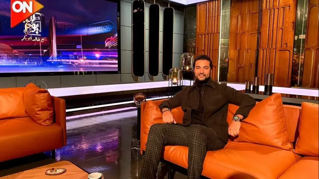 كريم فهمي يكشف عن موقف محرج تعرض له في أول ”ديت”