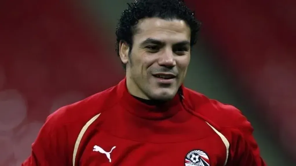 عمرو زكي: أمي مقهورة بسببي.. والبعض سعى للاستفادة المادية مني