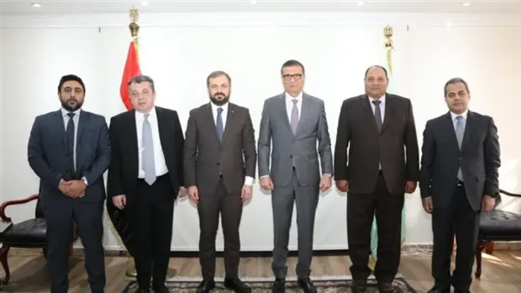 وزير الاقتصاد الأرميني: هناك رغبة للاستفادة من الخبرات المصرية المتميزة في قطاع الزراعة