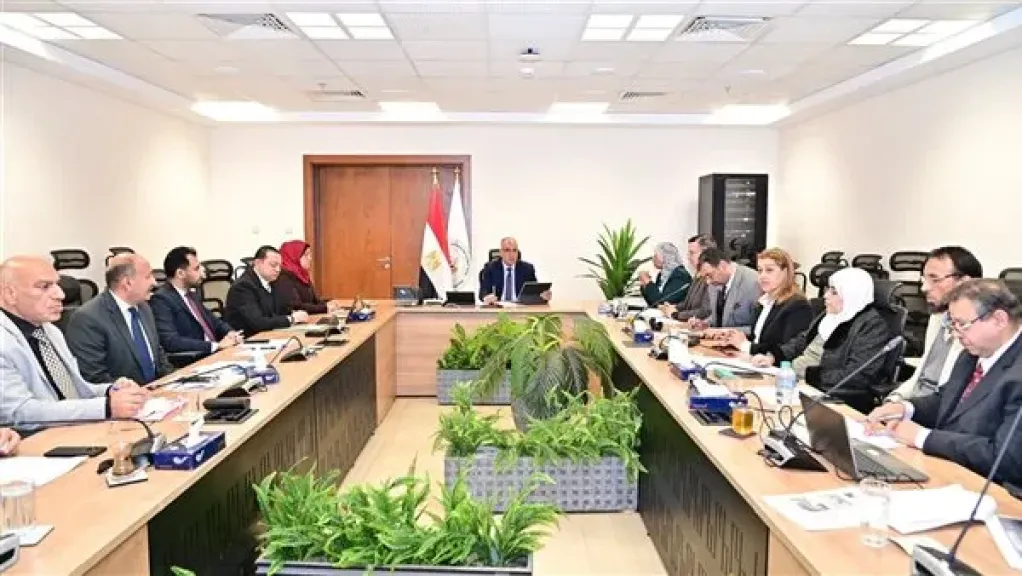 الري تستعرض جهود هيئة المساحة وتطوير أعمالها لخدمة المواطنين والتيسير عليهم