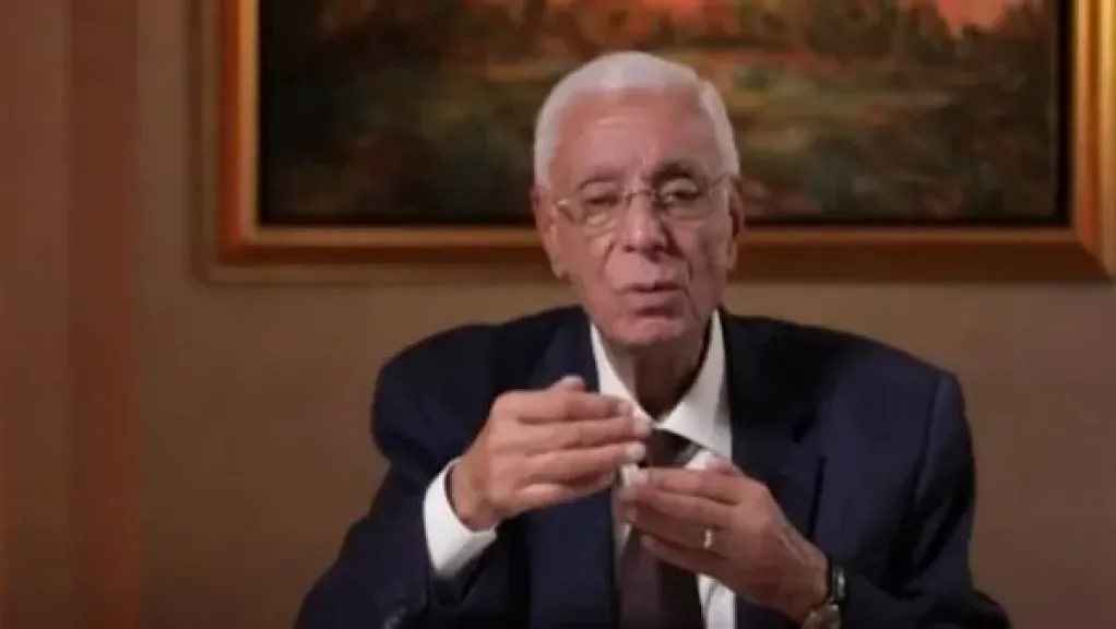 حسام موافي: الإقلاع عن التدخين يبدأ بالإرادة واتخاذ الخطوة الأولى خطوة نحو التوقف