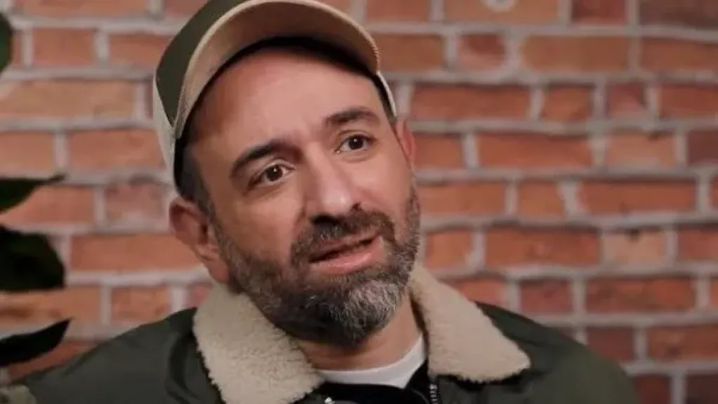 عمرو سلامة يكشف الأفلام التي يترقبها ويدعم بها المواهب الشابة