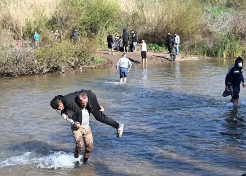 الجيش اللبناني: نجري عمليات بحث عن الأشخاص الذين تعرضوا للغرق