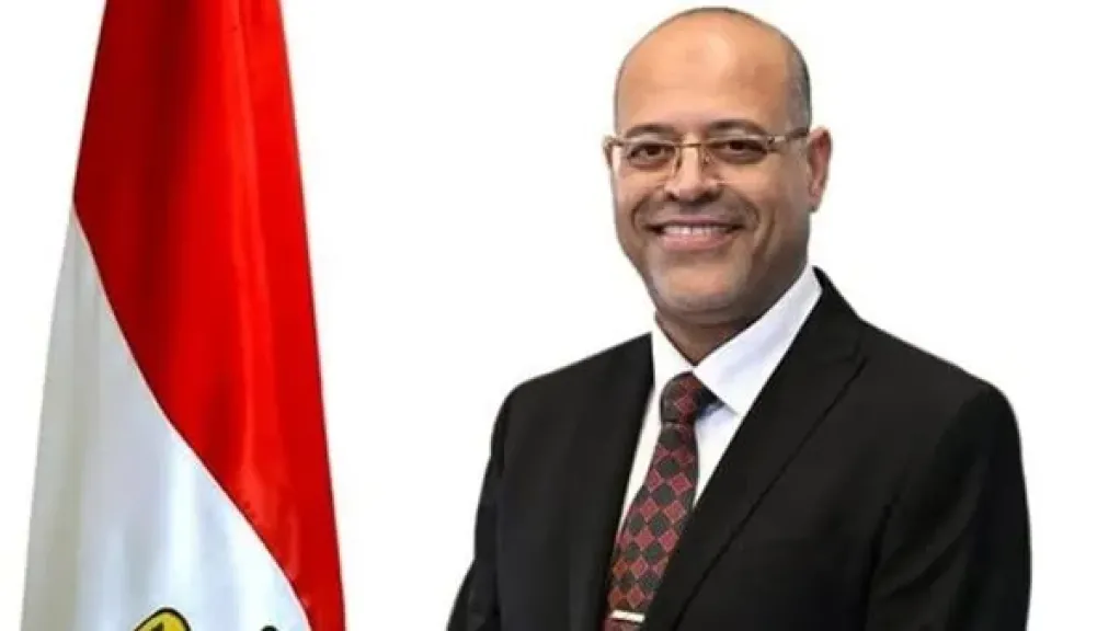 وزير العمل يهنئ الرئيس السيسي والشعب المصري بالعام الميلادي الجديد