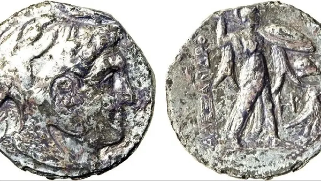 الكشف عن ورش صناعية من العصر المتأخر وبدايات العصر البطلمي وجبانة رومانية بغرب الدلتا