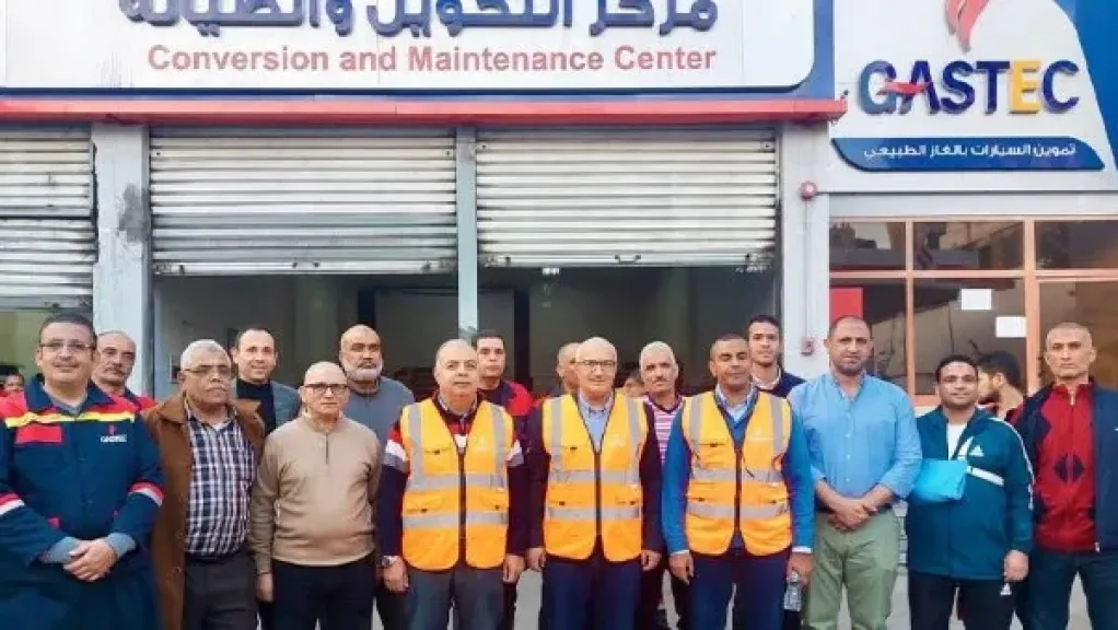 إيجاس تتابع تطبيق منظومة السلامة بمحطات تموين السيارات بالغاز الطبيعي