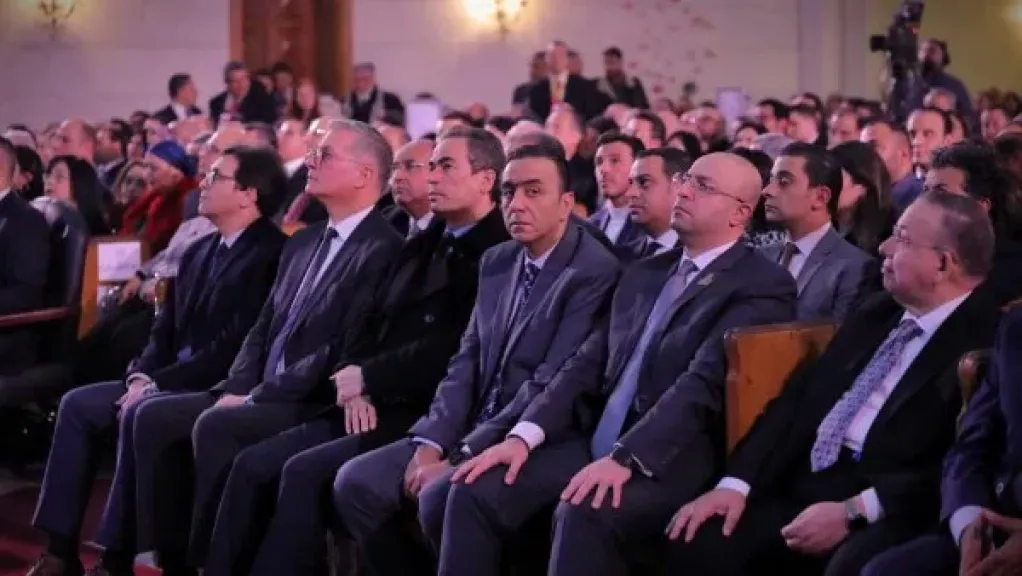 محافظ بني سويف يشارك في احتفال الطائفة الإنجيلية بعيد الميلاد