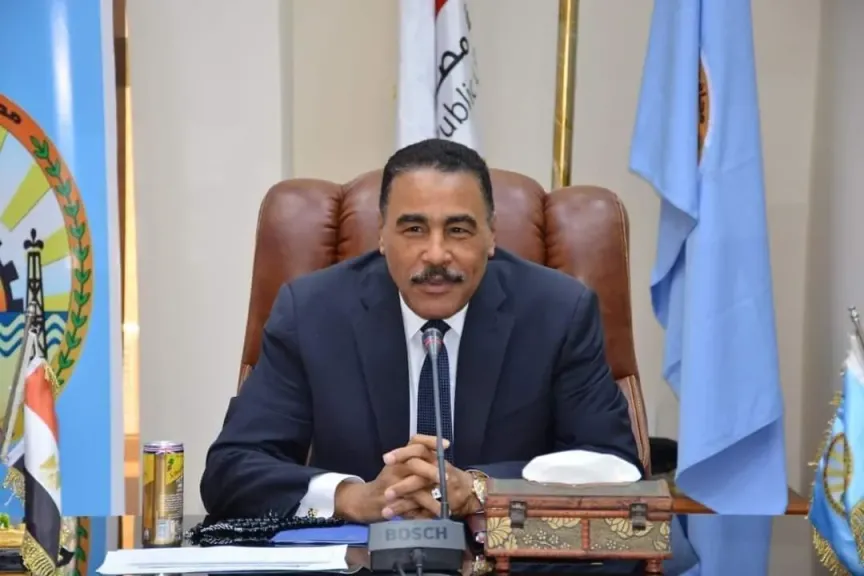 محافظ مطروح يشارك الأقباط احتفالهم بعيد الميلاد المجيد بكنيسة العذراء