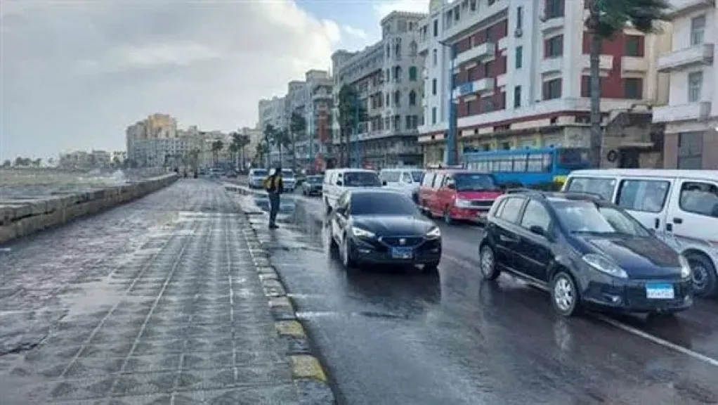 أجواء شتوية باردة ودرجات الحرارة تصل إلى 4