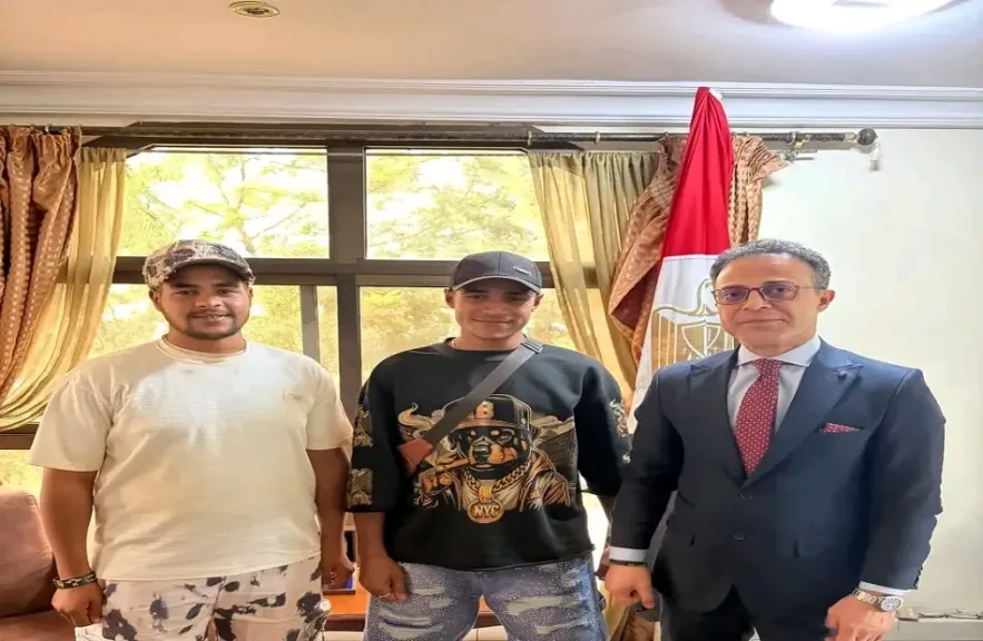 السفارة المصرية في مالي تنجح في إعادة مصريين اثنين كانا عالقين في إحدى المدن البعيدة عن العاصمة