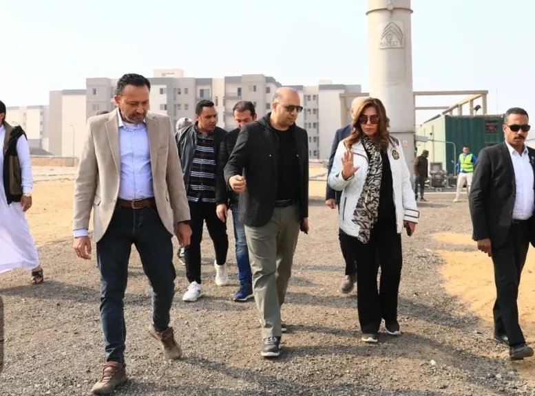 وزيرة التنمية المحلية تتفقد مصنع الخانكة لتدوير المخلفات وإنتاج الوقود البديل