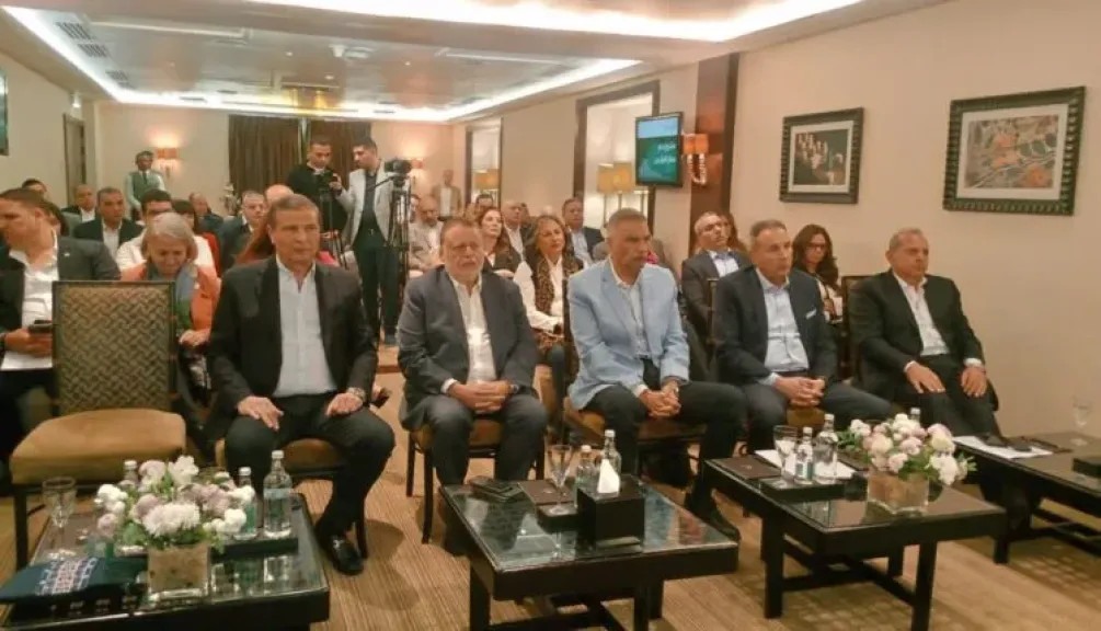 محافظ البنك المركزي ومحمد الأتربي وهشام عكاشة يتابعون مشروع دعم صغار المزارعين بمحافظة أسوان