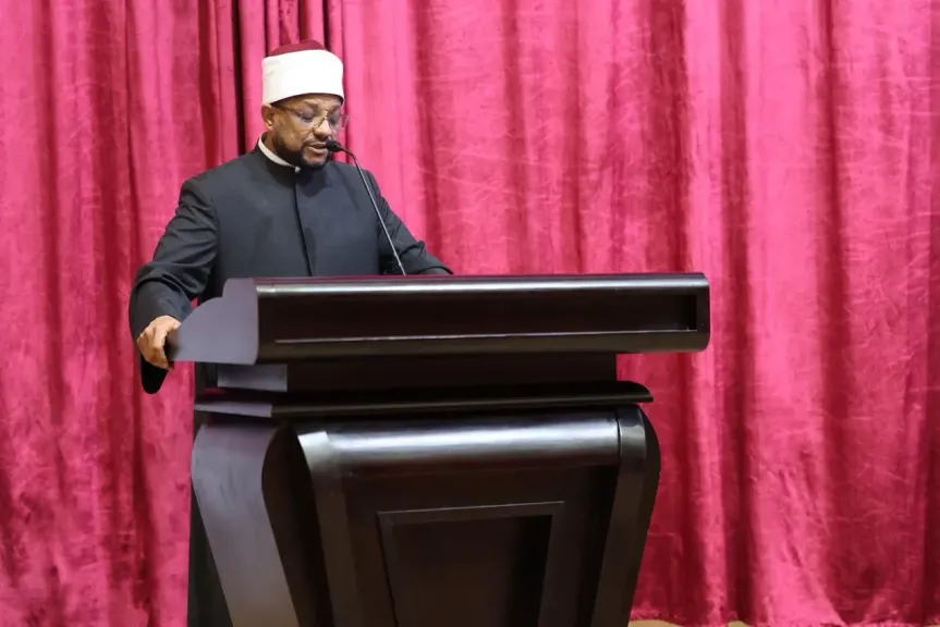 أمين ”البحوث الإسلاميّة” يتفقَّد ختام اختبارات المستوى الأوَّل لبرنامج تدريب الوعَّاظ على لغة الإشارة