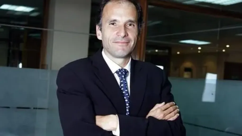 خبير مصرفي: أدعو لنقل ملكية قناة السويس للبنك المركزي مقابل تصفير الدين الداخلي